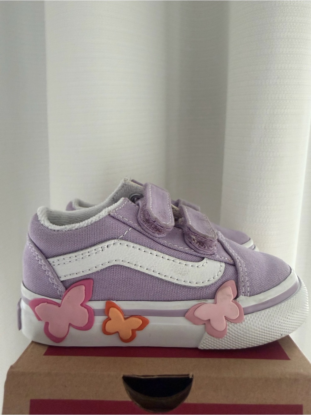 Vans Kids Lavender Butterfly Hook-and-Loop Sneakers